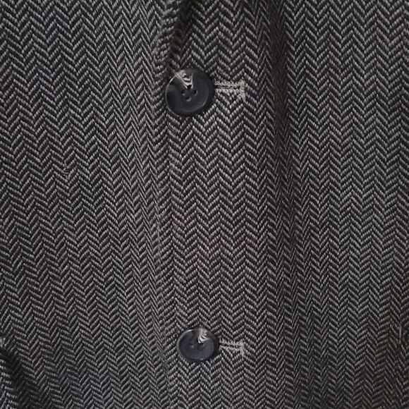 Jacket - Picture 2 of 10